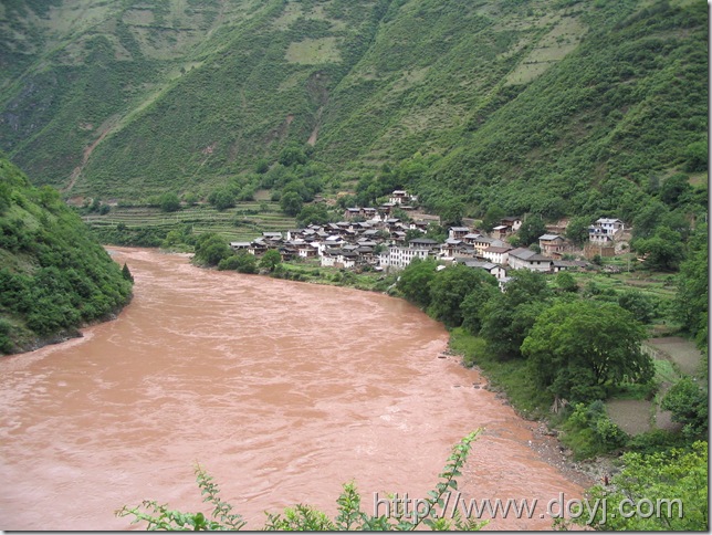 德钦县 燕门乡 黄枫坪村